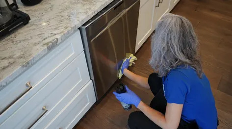 Deep cleaning Services